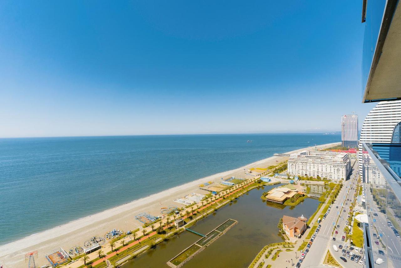 Manco Apartments Batumi Exterior foto